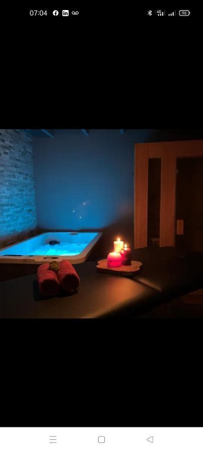 Longueville  Le Domaine Des Bichesヴィラ エクステリア 写真