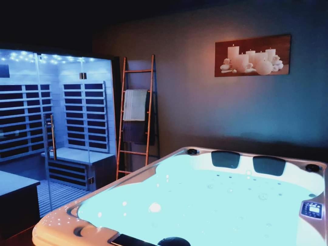 Longueville  Le Domaine Des Bichesヴィラ エクステリア 写真